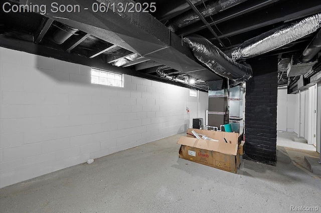 233 W 11 Mile Rd, Madison Heights, MI 48071 - view of below grade area