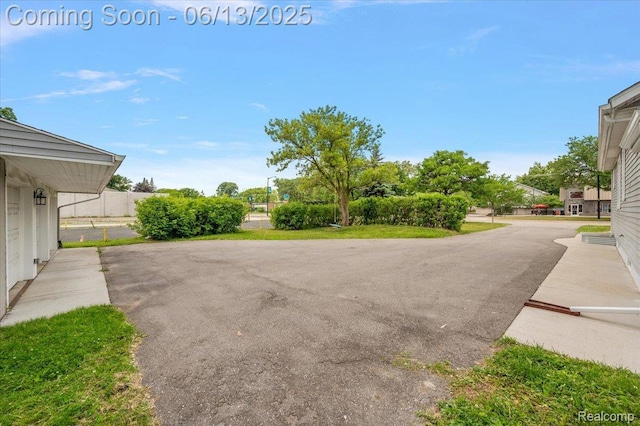 233 W 11 Mile Rd, Madison Heights, MI 48071 - view of asphalt road