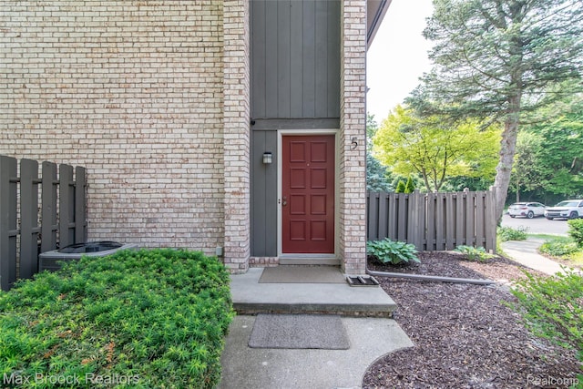 41350 Woodward Ave, Bloomfield Hills, MI 48304 - view of exterior entry featuring brick siding