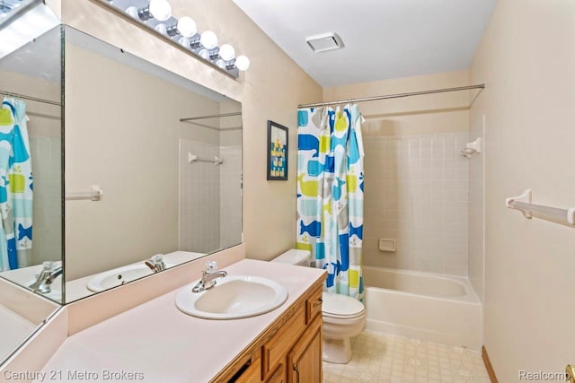 751 River Edge Ct, Flushing, MI 48433 - bathroom with vanity and shower / bathtub combination with curtain