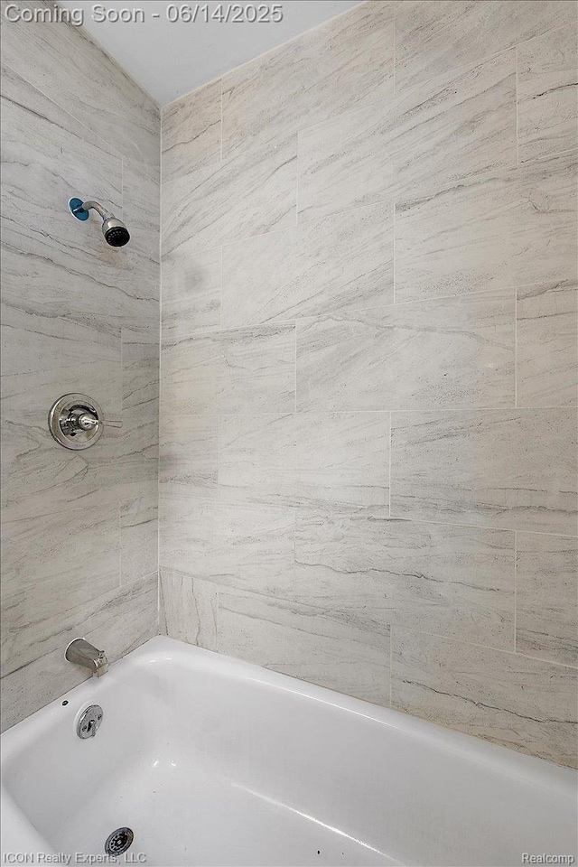 2570 Tarry Dr, Macomb, MI 48310 - full bath with  shower combination