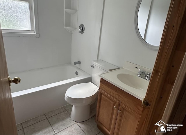 653 Huber Dr, Monroe, MI 48162 - full bath with tile patterned flooring, vanity, and tub / shower combination