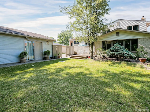 19394 Ingram Dr, Shelby Twp, MI 48038 - view of green lawn