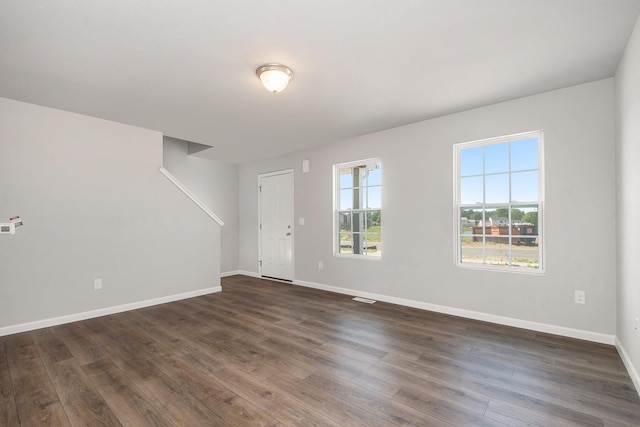 13747 Oasis Ave, Holland, MI 49424 - photo 2