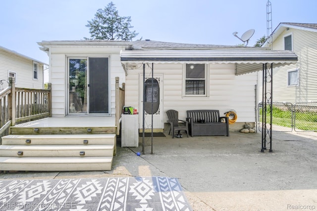 1329 Knight Ave, Flint, MI 48503 - view of rear view of house