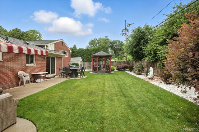 1024 Blairmoor Ct, Grosse Pointe Woods, MI 48236 - photo 26