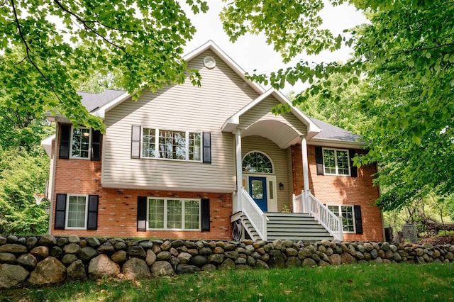 9639 E Walkabout Ln, Traverse City, MI 49684
