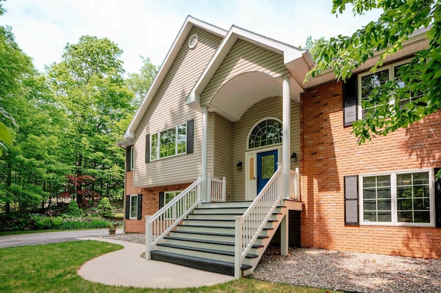 9639 E Walkabout Ln, Traverse City, MI 49684