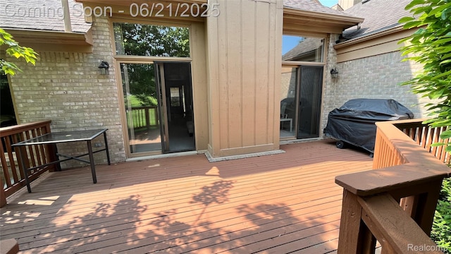 1228 Autumn Dr, Troy, MI 48098 - wooden terrace with a grill