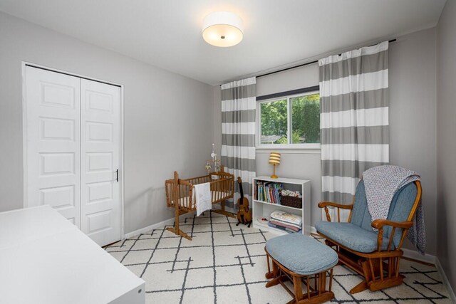 2534 Pamela Ave, Ann Arbor, MI 48103 - living area featuring baseboards