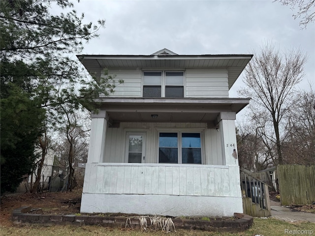 244 Nelson St, Pontiac, MI 48342 - view of front of home featuring a porch