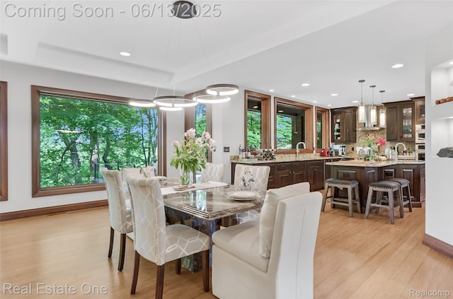 15349 Lakeside St, Plymouth, MI 48170 - dining room featuring light wood-style floors and recessed lighting