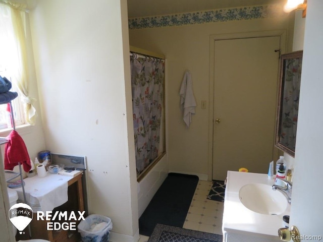 426 Dell Ave, Flint, MI 48507 - photo 5