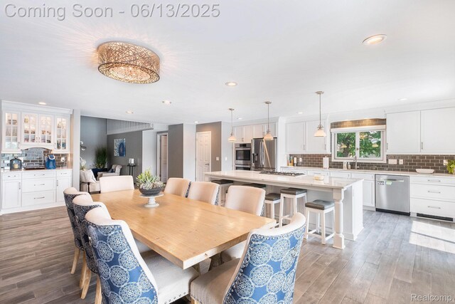 16039 Knobhill Dr, Argentine, MI 48451 - dining room featuring light wood finished floors and recessed lighting