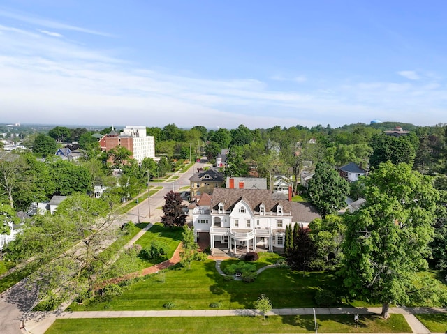 407 E Chapin St, Cadillac, MI 49601