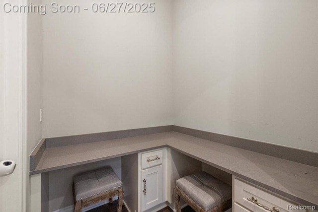 3610 Piccadilly Dr, Rochester Hills, MI 48309 - unfurnished office featuring built in desk