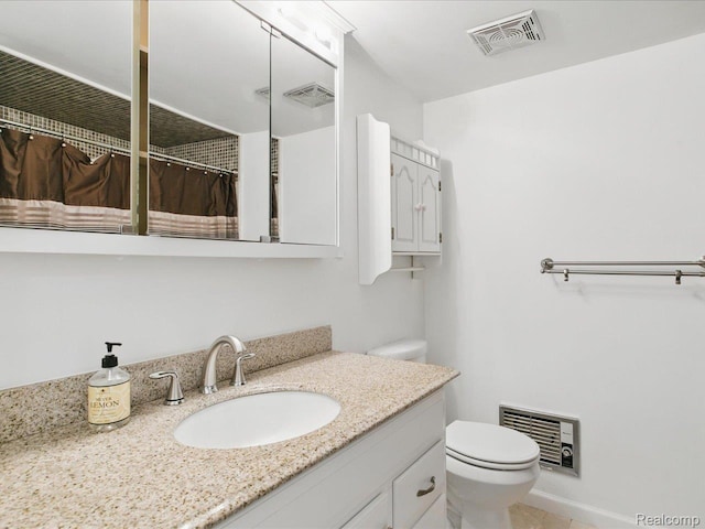 810 Holland Ave Unit 5, Port Huron, MI 48060 - bathroom featuring vanity, tile patterned flooring, and a shower with shower curtain