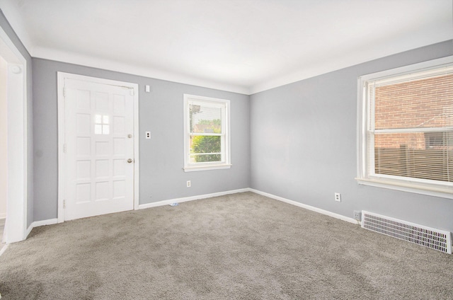 16086 Carlisle St, Detroit, MI 48205 - entrance foyer with carpet and baseboards