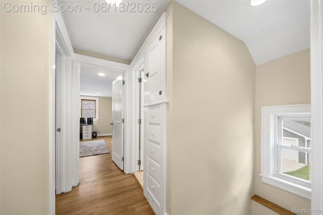 1630 W Houstonia Ave, Royal Oak, MI 48073 - corridor featuring light wood-style flooring, recessed lighting, and baseboards