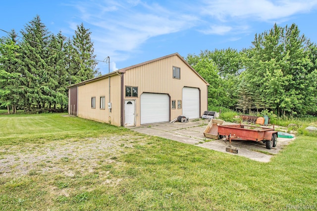 6443 Baldwin Rd, Swartz Creek, MI 48473 - view of detached garage