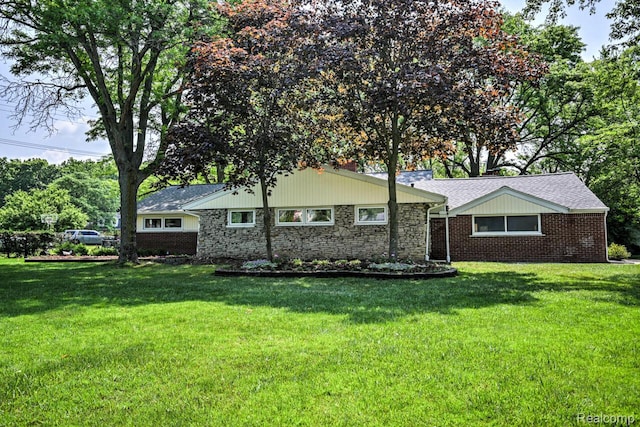 23880 Glencreek Dr, Farmington Hills, MI 48336 - view of front of property with a front yard and stone siding