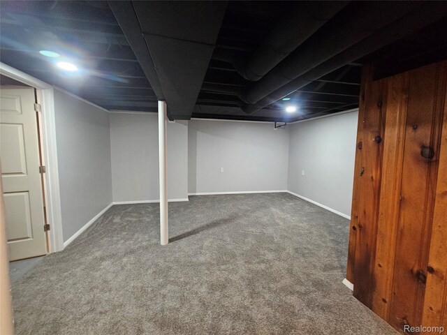 9311 Dixie, Redford, MI 48239 - finished basement with carpet flooring and baseboards