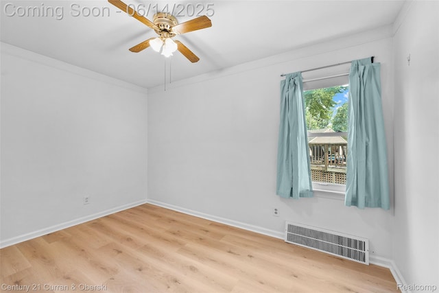 3156 Edgewood St, Dearborn, MI 48124 - unfurnished room featuring wood finished floors and ceiling fan