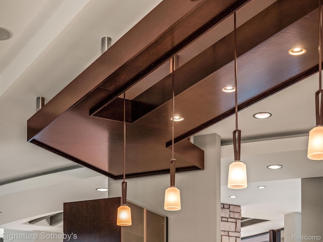 6956 Cooley Lake Rd, White Lake, MI 48383 - detailed view of recessed lighting