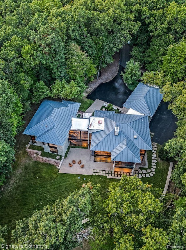 6956 Cooley Lake Rd, White Lake, MI 48383 - view from above of property