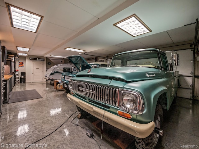 6956 Cooley Lake Rd, White Lake, MI 48383 - view of garage
