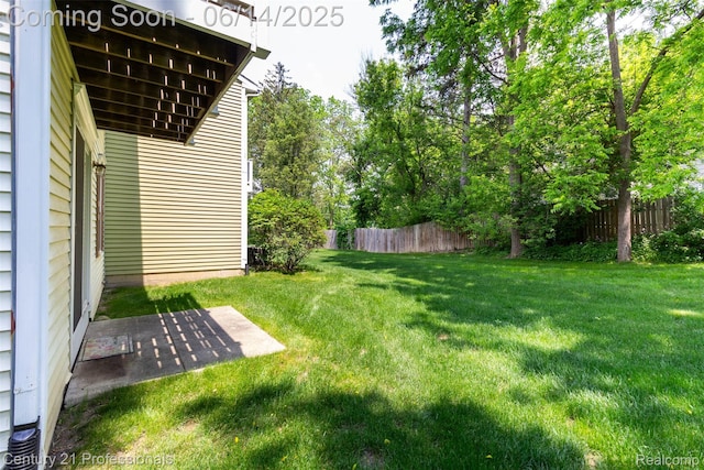 2024 Hamilton Rd Unit 6, Okemos, MI 48864 - view of yard with a patio area
