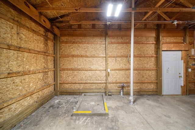 911 E Ganson St, Jackson, MI 49201 - view of garage