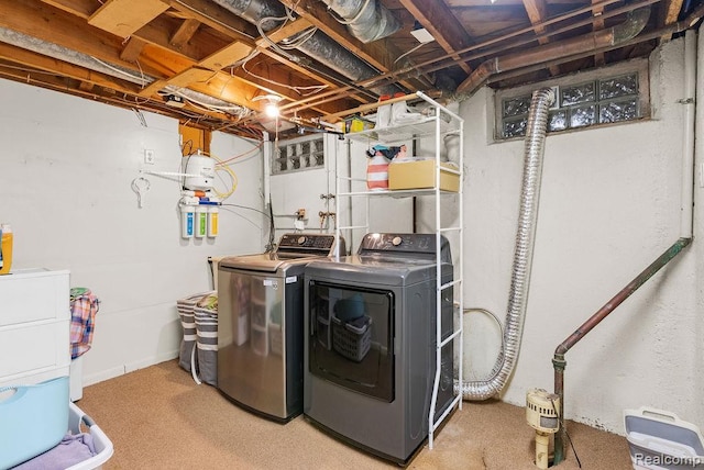 5445 Frankwill Ave, Clarkston, MI 48346 - laundry area with washer and clothes dryer and carpet flooring