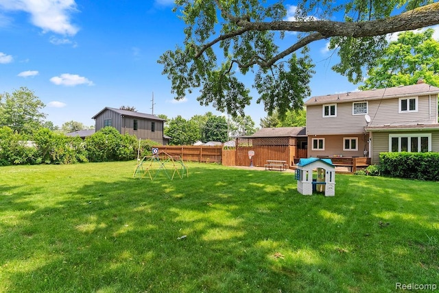 5445 Frankwill Ave, Clarkston, MI 48346 - view of yard