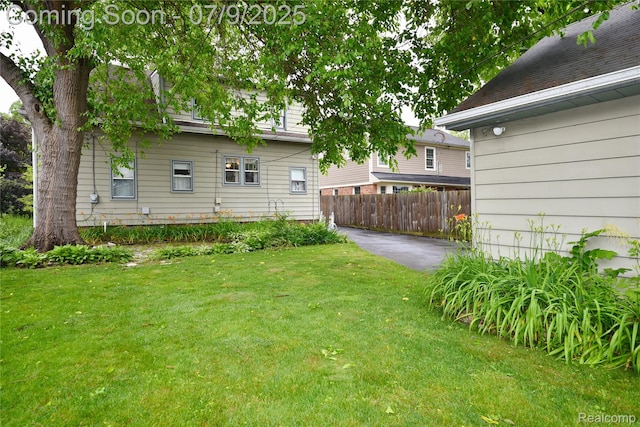 1719 Sycamore Ave, Royal Oak, MI 48073 - view of yard