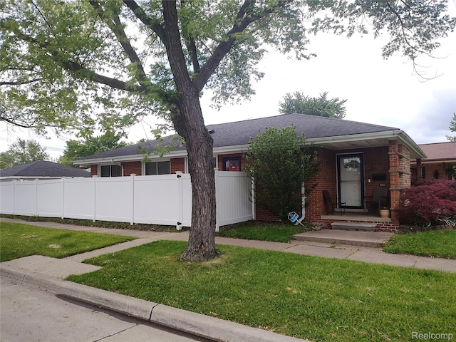 20456 Van Antwerp St W, Harper Woods, MI 48225 - ranch-style home with brick siding