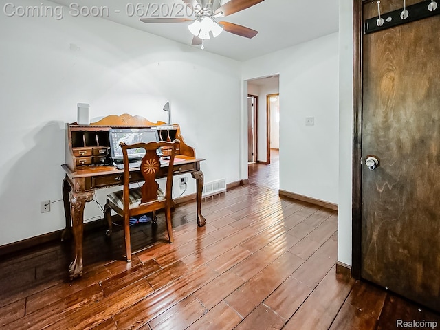 10931 Troy St, Taylor, MI 48180 - photo 7