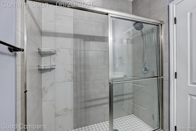 1724 Barrington Ct, Lake Orion, MI 48360 - full bathroom with a shower stall