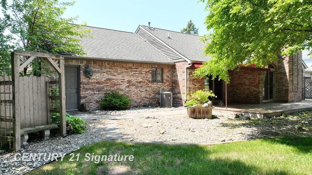 4541 Still Meadow Dr, Saginaw, MI 48603 - photo 13