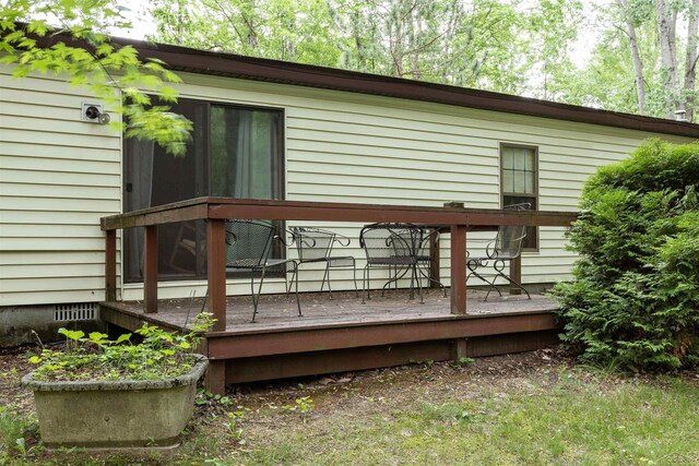 5665 N Sturgeon Rd, Midland, MI 48624 - view of wooden deck