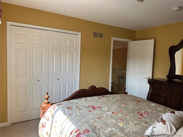 6601PEMBRIDGEHILL Pembridge Hl, West Bloomfield, MI 48322 - bedroom featuring light colored carpet and a closet