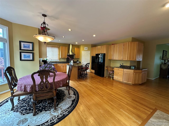6601PEMBRIDGEHILL Pembridge Hl, West Bloomfield, MI 48322 - dining area featuring light wood-style floors, recessed lighting, and baseboards