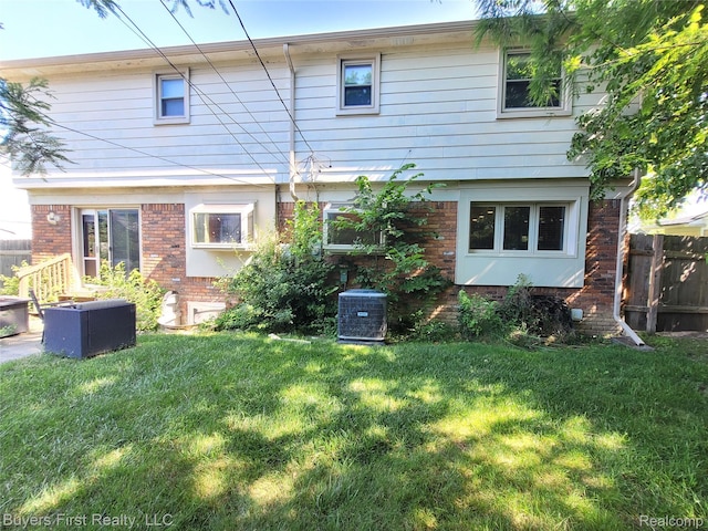 17137 Hilton St, Southfield, MI 48075 - rear view of property with brick siding