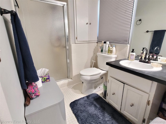 17137 Hilton St, Southfield, MI 48075 - full bathroom with a stall shower, vanity, and tile patterned flooring