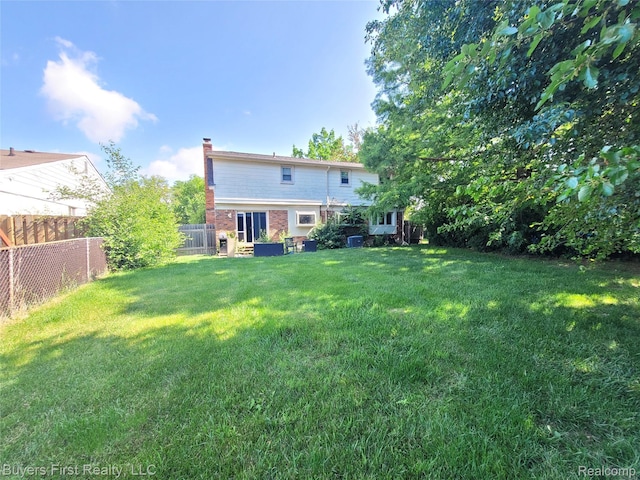 17137 Hilton St, Southfield, MI 48075 - view of fenced backyard