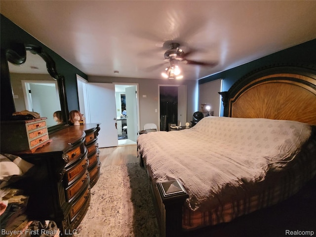 17137 Hilton St, Southfield, MI 48075 - bedroom featuring wood finished floors and a ceiling fan