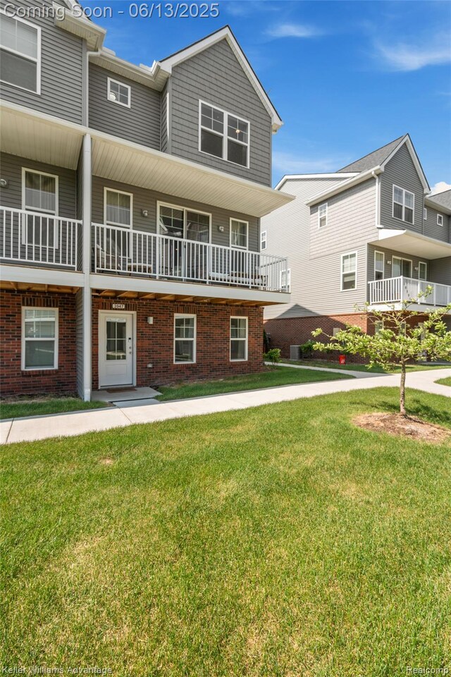 3947 Trailwaycommons Cir, Auburn Hills, MI 48326 - view of property