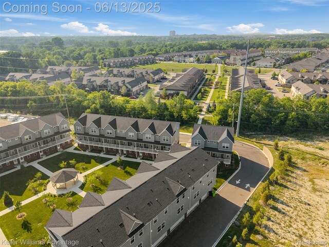 3947 Trailwaycommons Cir, Auburn Hills, MI 48326 - aerial view of residential area