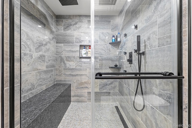 4991 Knollcrest Ct, Commerce Twp, MI 48382 - bathroom featuring tiled shower