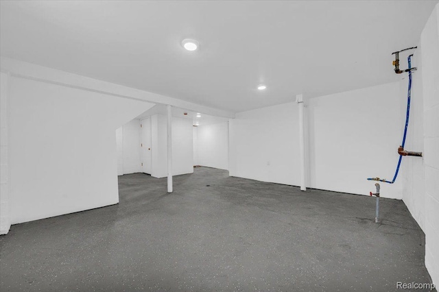 15907 Blackstone St, Detroit, MI 48223 - finished basement featuring recessed lighting